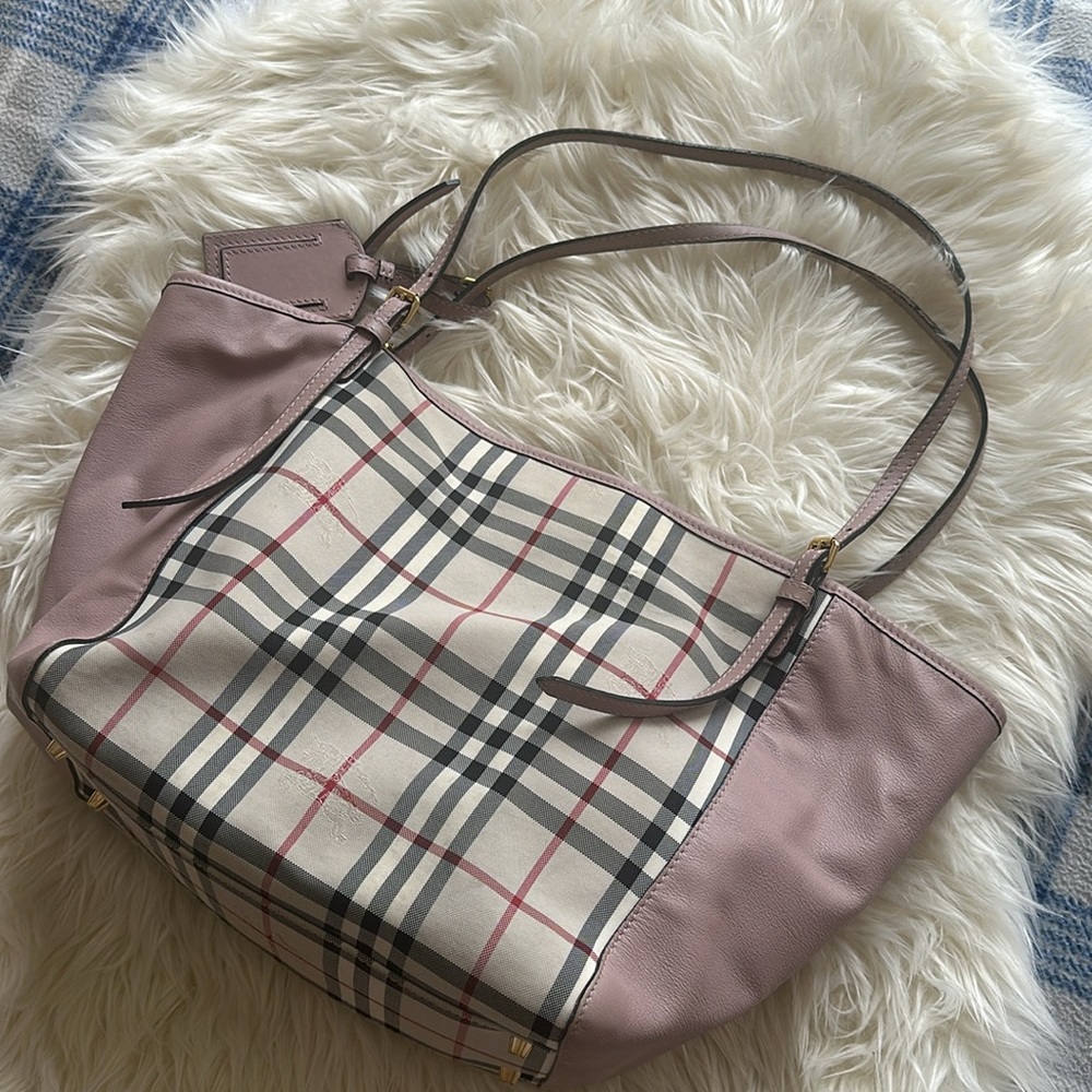 BURBERRY Lavander - Picture 8 of 9